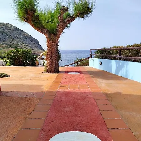Maistro Villa *