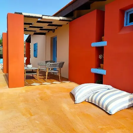 Maistro Villa *